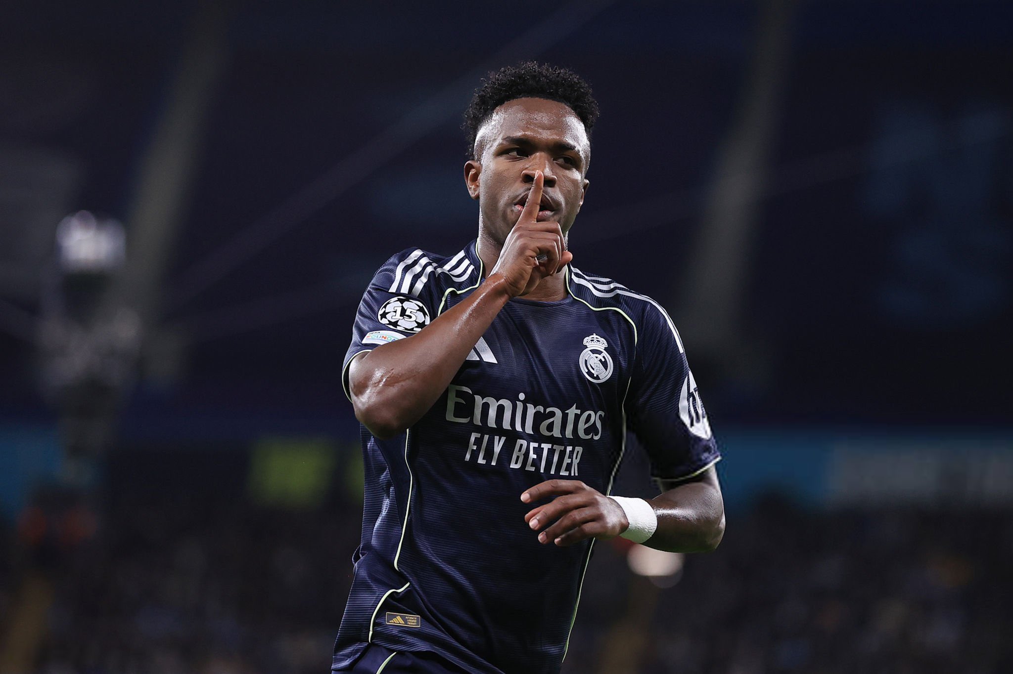 Gol de Vinicius Jr! El brasileño silencia el Etihad de penalti y acerca al Madrid a semifinales