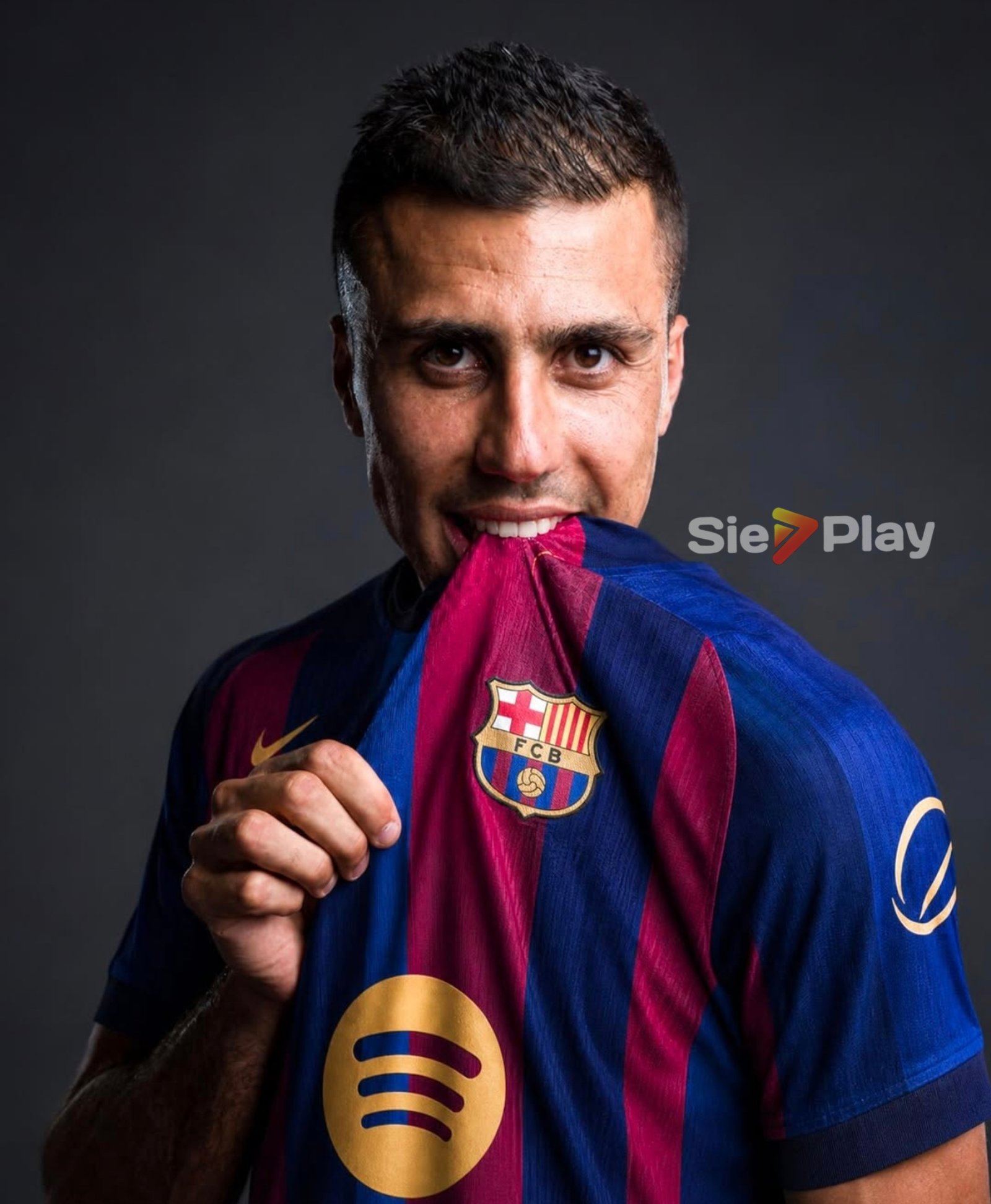 Barcelona prepara una nueva oferta por Rodri mientras avanzan las negociaciones con el Manchester City